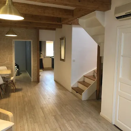Vue La Ciotat: Duplex Proche Du Vieux Port